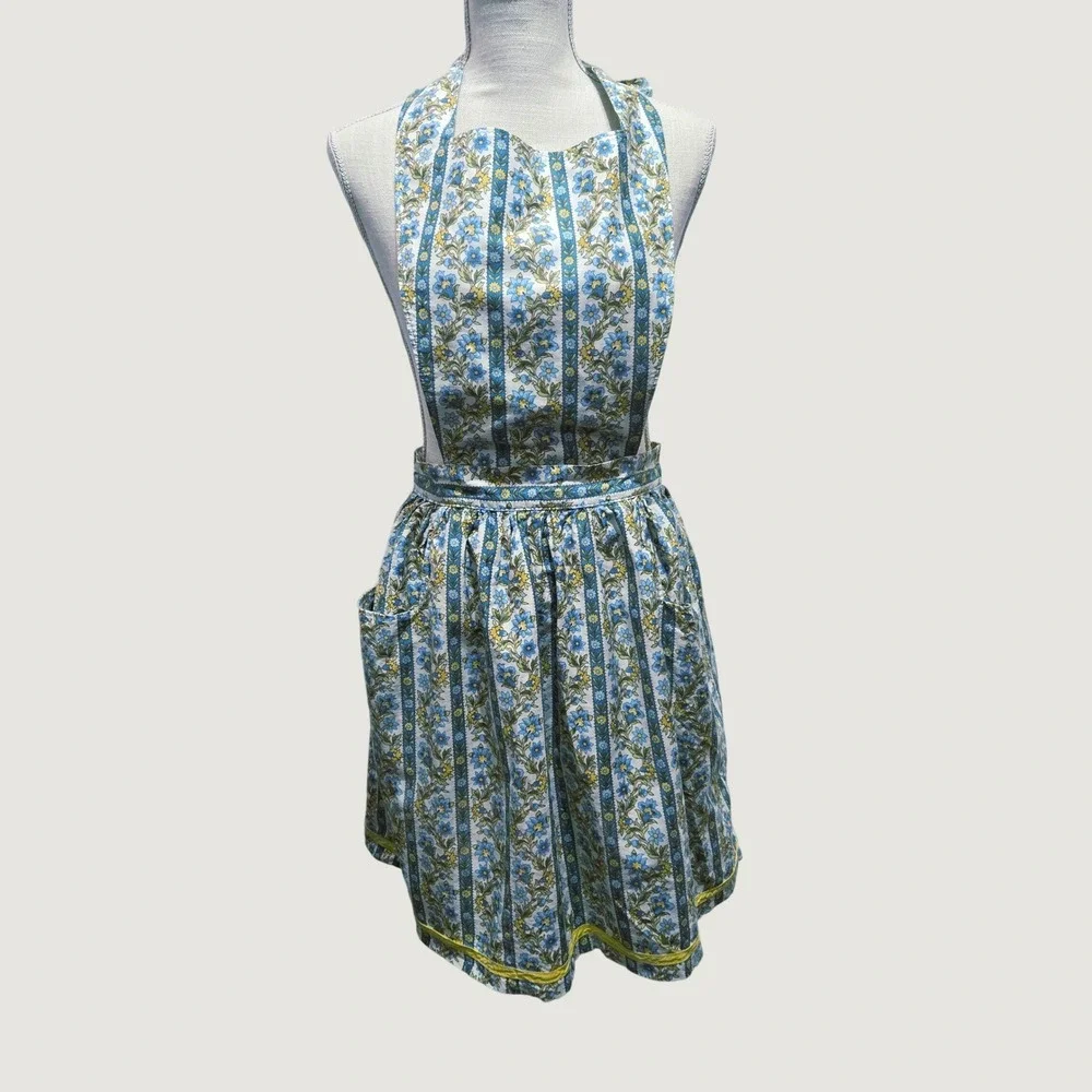 Apron Vintage Handmade Floral Removeable Bib One Size Cottagecore Prairie #1234